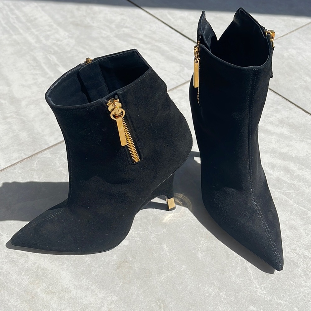 Vero Cuoio Womens black boot heels